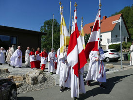 Festgottesdienst zum 1.000 Todestag des Heiligen Heimerads auf dem Hasunger Berg (Foto: Karl-Franz Thiede)